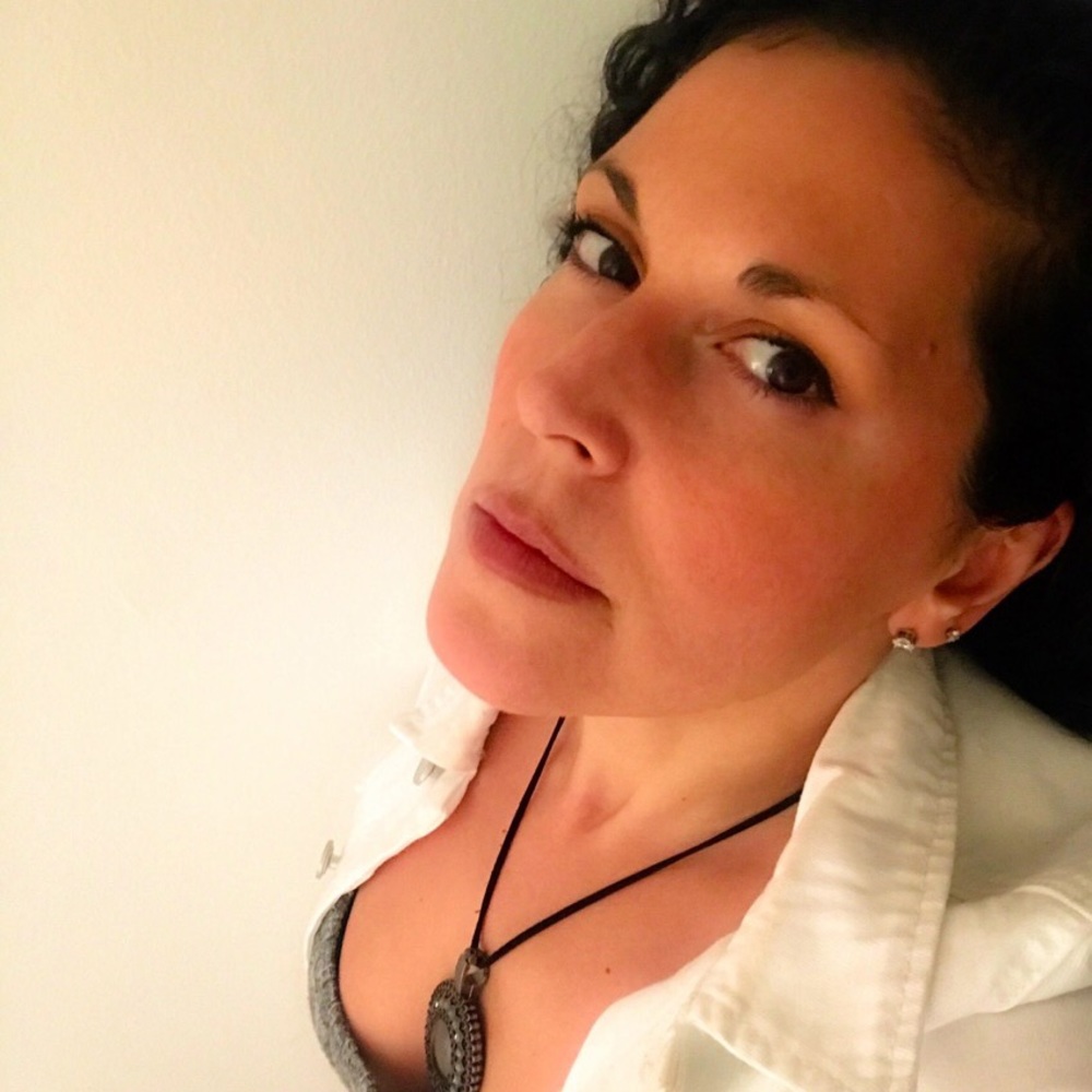 Meet your Posher, Vanessa